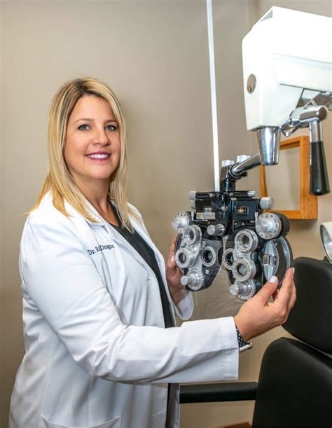 Optometrists / Eye Doctors Near Me in Middletown, NY